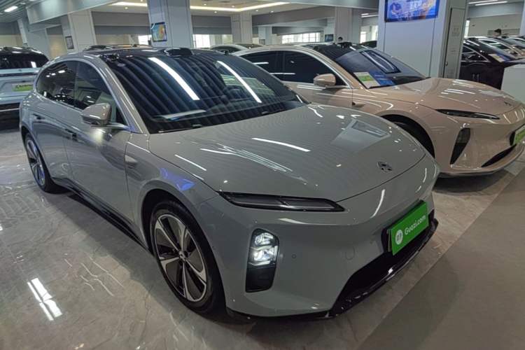 Used Nio ET5T 2025 75 kWh Touring Front Right 45 Deg