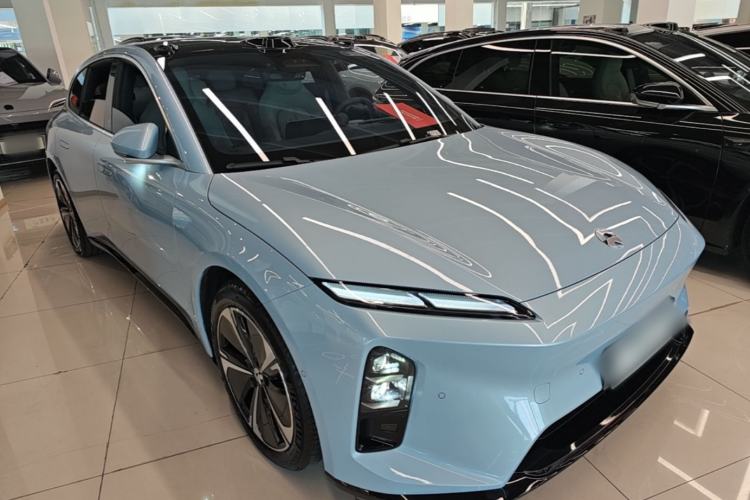 Used Nio ET5T 2025 75 kWh Touring Front Right 45 Deg