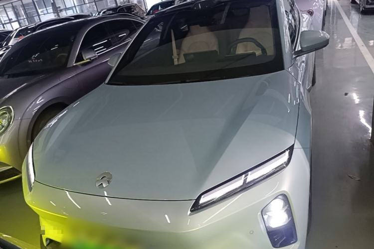 Used Nio ET5T 2025 75 kWh Touring Front