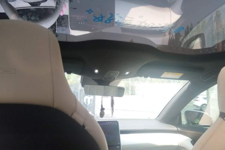 Used Nio ET5T 2025 75 kWh Touring Headliner