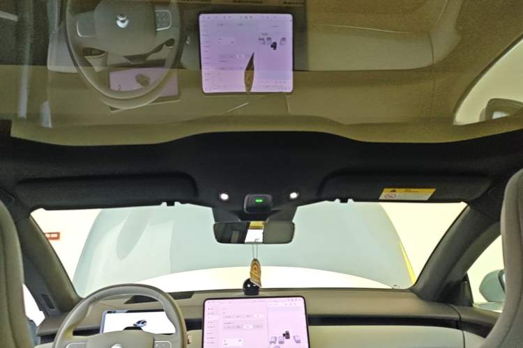 Used Nio ET5T 2025 75 kWh Touring Headliner