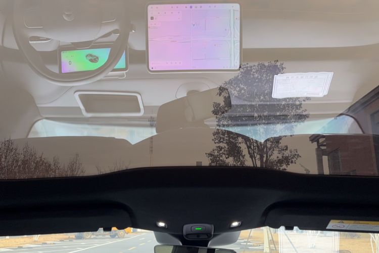 Used Nio ET5T 2025 75 kWh Touring Headliner