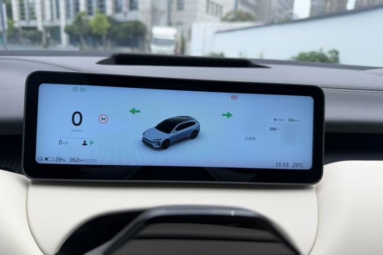 Used Nio ET5T 2025 75 kWh Touring Interior 3