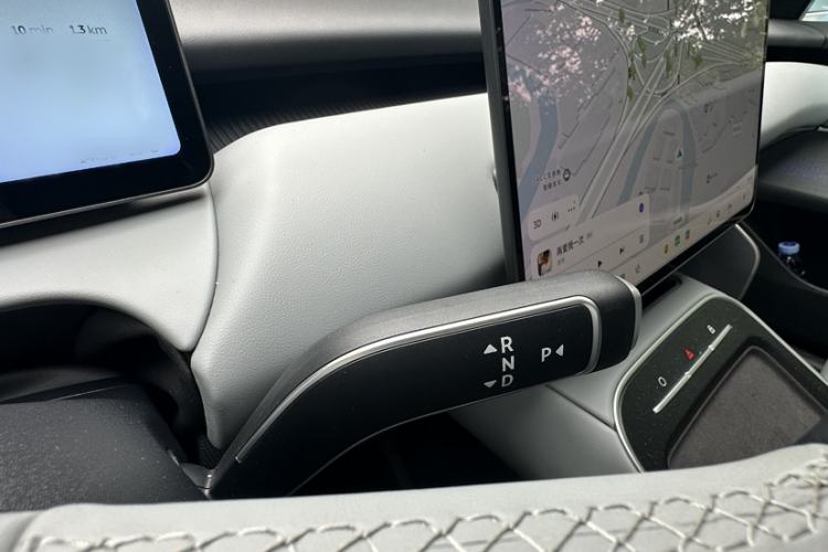Used Nio ET5T 2025 75 kWh Touring Interior 9
