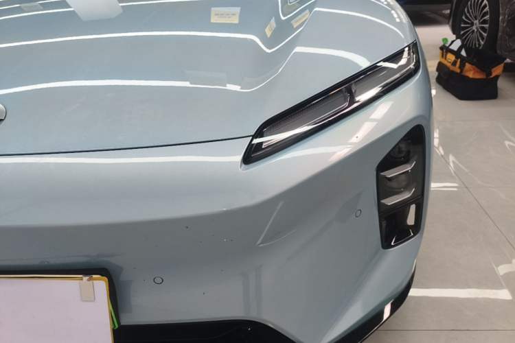 Used Nio ET5T 2025 75 kWh Touring Left Front Headlight