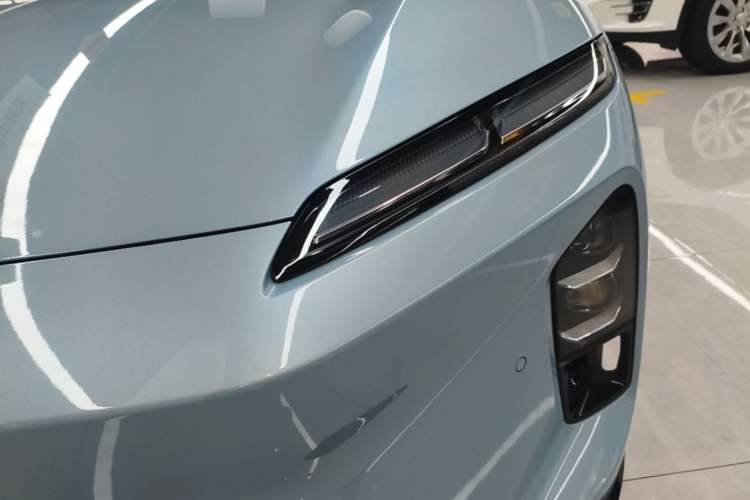 Used Nio ET5T 2025 75 kWh Touring Left Front Headlight