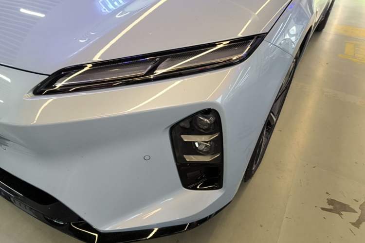 Used Nio ET5T 2025 75 kWh Touring Left Front Headlight