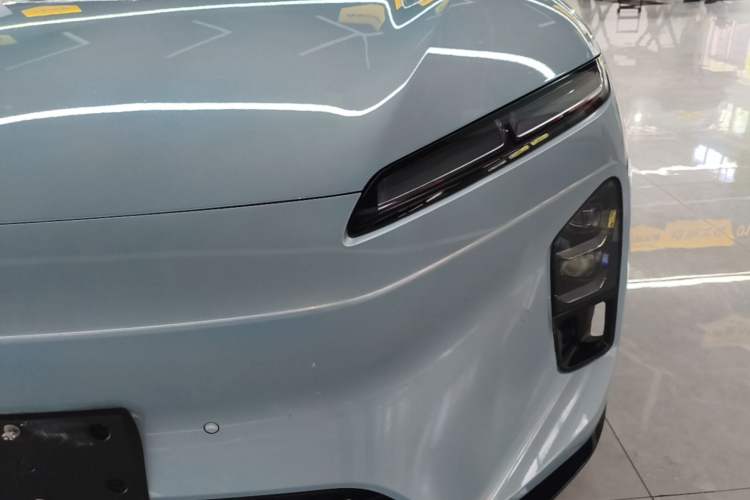 Used Nio ET5T 2025 75 kWh Touring Left Front Headlight