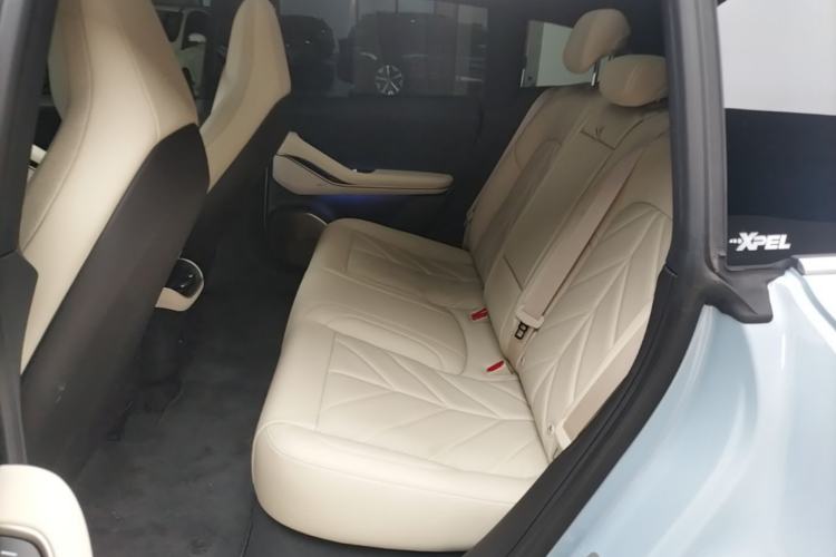 Used Nio ET5T 2025 75 kWh Touring Left Rear Seat