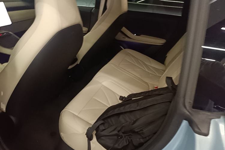 Used Nio ET5T 2025 75 kWh Touring Left Rear Seat