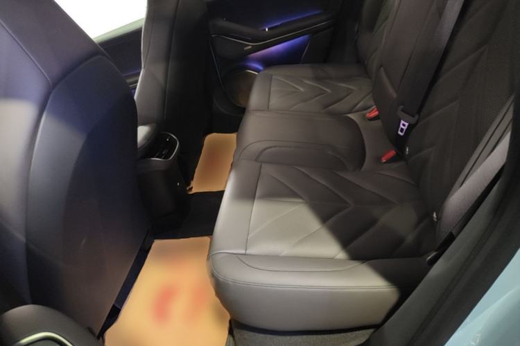 Used Nio ET5T 2025 75 kWh Touring Left Rear Seat