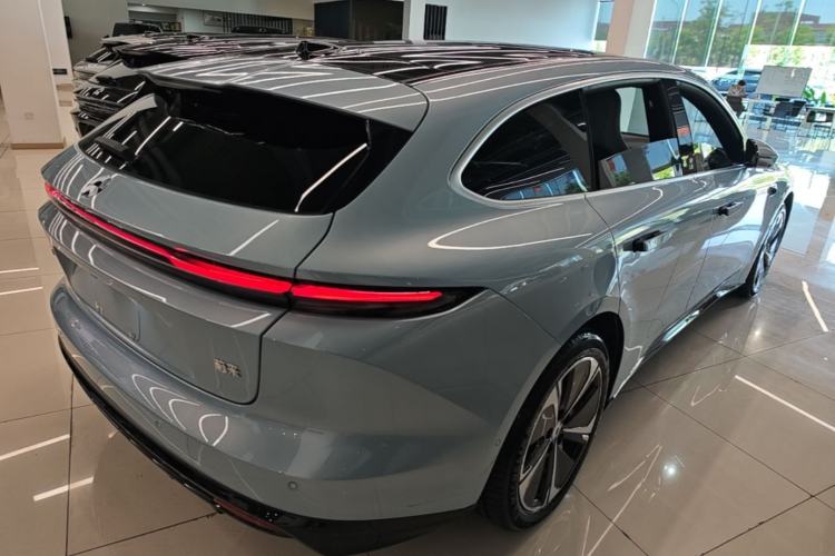 Used Nio ET5T 2025 75 kWh Touring Rear Right 45 Deg