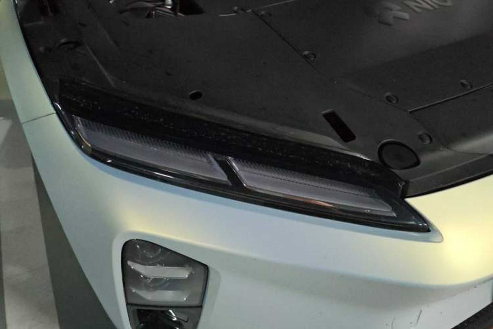 Used Nio ET5T 2025 75 kWh Touring Right Front Headlight