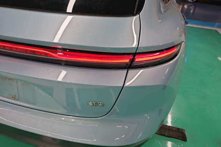 Used Nio ET5T 2025 75 kWh Touring Right Rear Taillight