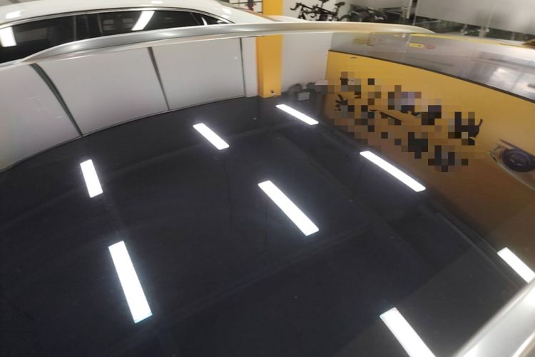 Used Nio ET5T 2025 75 kWh Touring Roof