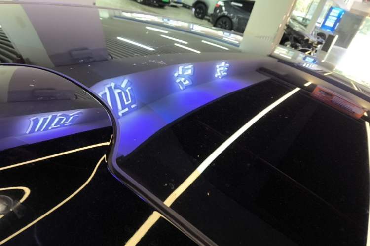 Used Nio ET5T 2025 75 kWh Touring Roof