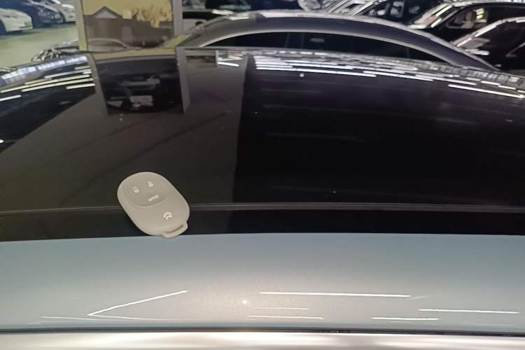 Used Nio ET5T 2025 75 kWh Touring Roof