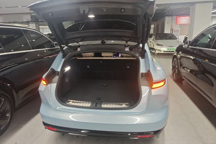 Used Nio ET5T 2025 75 kWh Touring Trunk