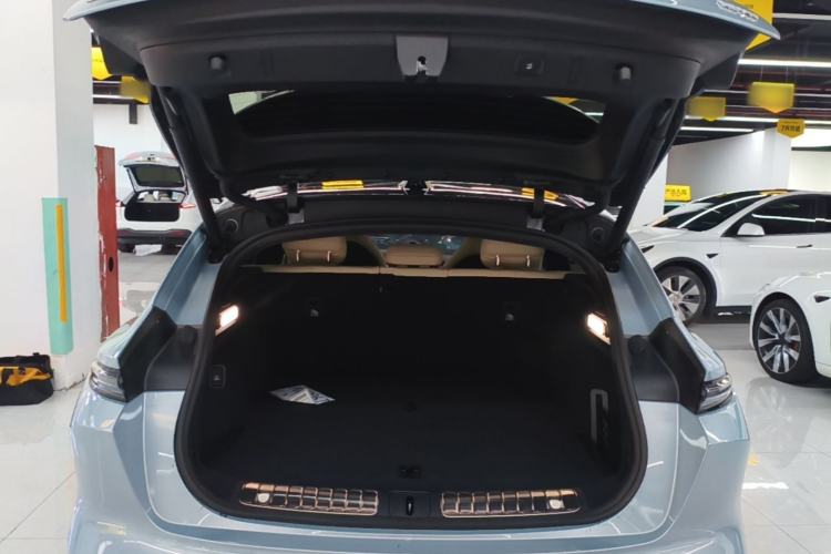 Used Nio ET5T 2025 75 kWh Touring Trunk