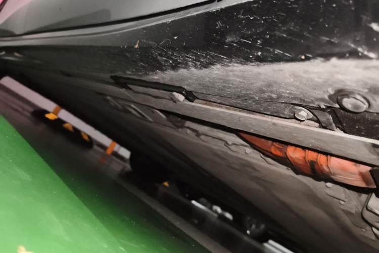 Used Nio ET5T 2025 75 kWh Touring Chassis Front Right