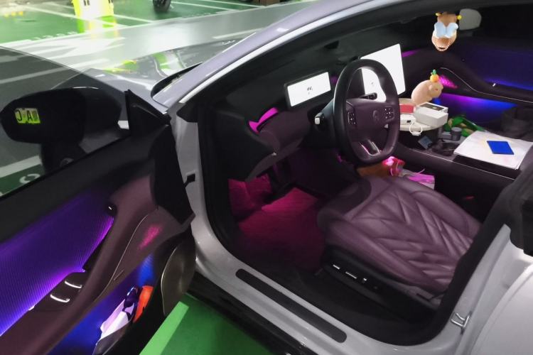 Used Nio ET5T 2025 75 kWh Touring Driver Seat
