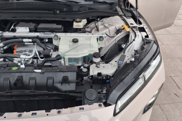 Used Nio ET5T 2025 75 kWh Touring Engine Bay Left