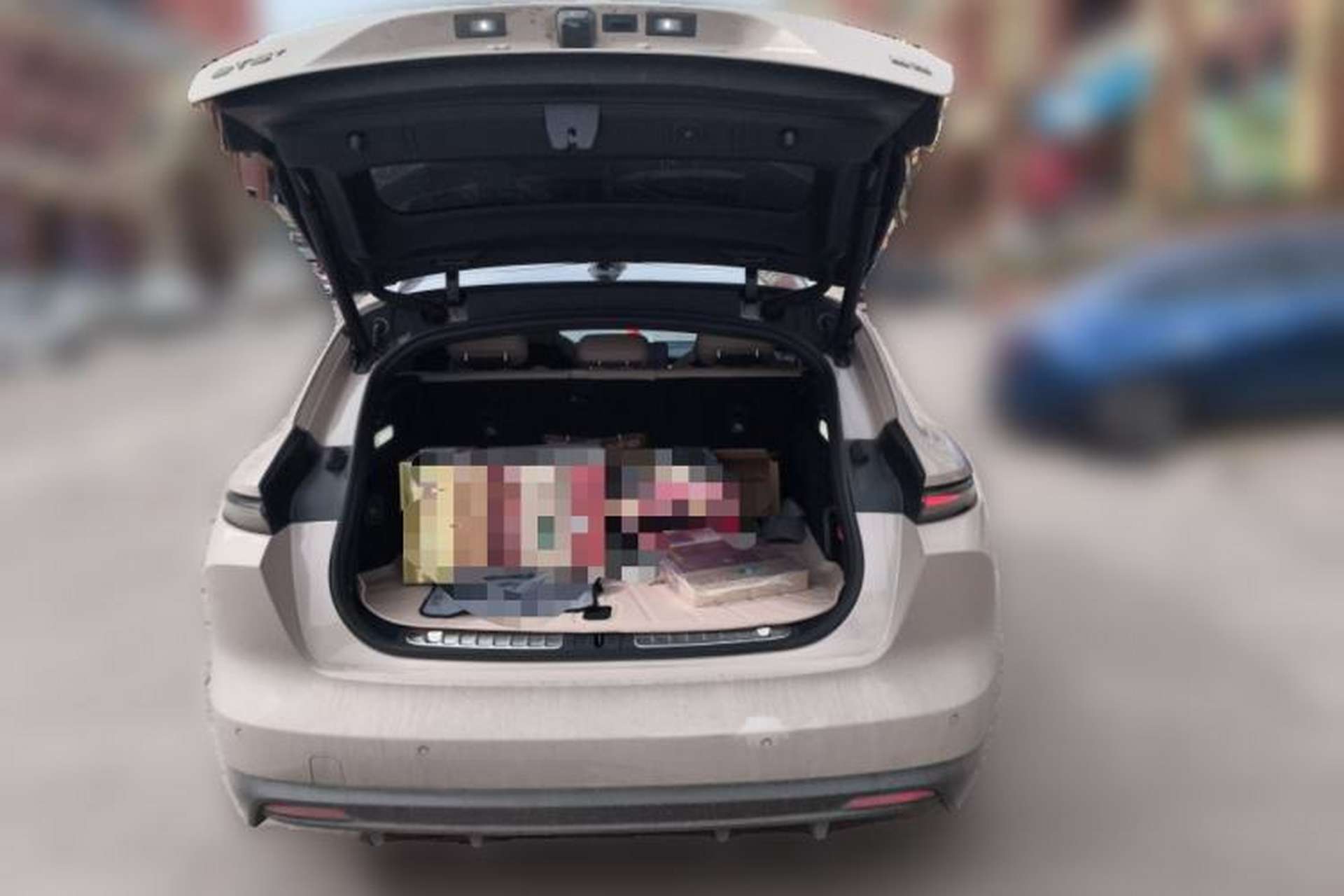 Used Nio ET5T 2025 75 kWh Touring Trunk