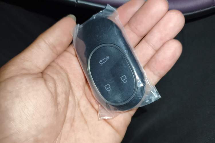 Used Nio ET5T 2025 75 kWh Touring Vehicle Key