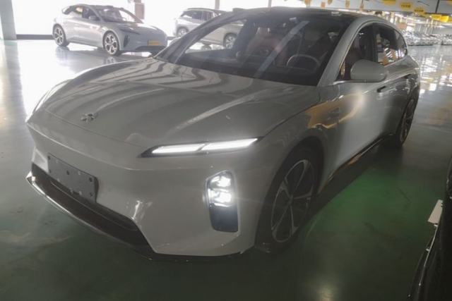 Used Nio ET5T 2025 75 kWh Touring
