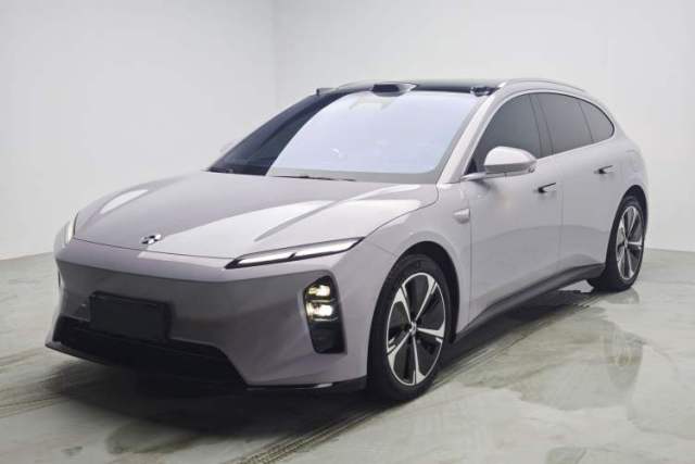 Used Nio ET5T 2025 75 kWh Touring