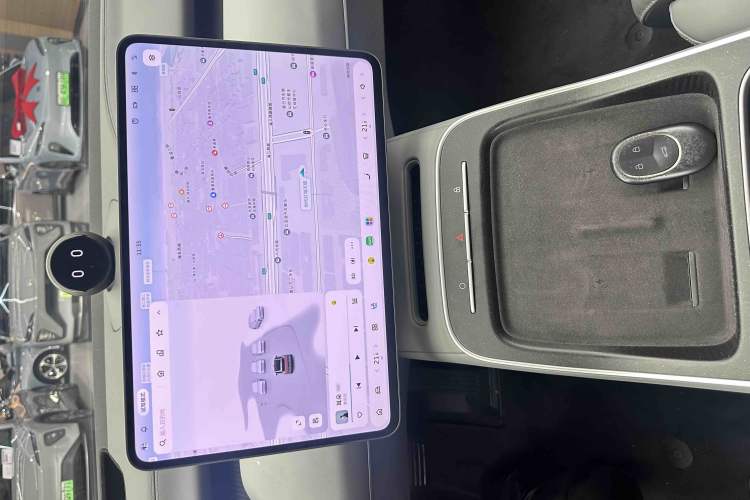 Used Nio ET5T 2025 75 kWh Touring Audio And AC Panel