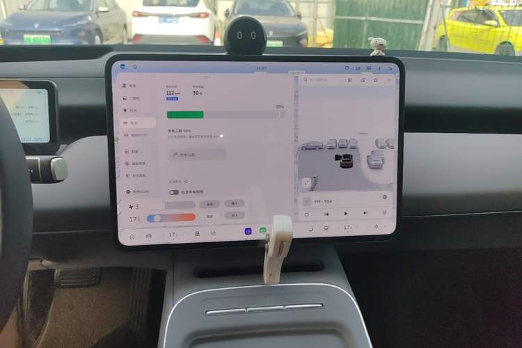 Used Nio ET5T 2025 75 kWh Touring Audio And AC Panel