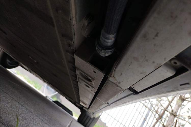 Used Nio ET5T 2025 75 kWh Touring Chassis Front Left
