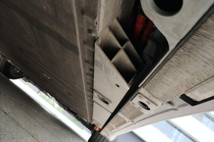 Used Nio ET5T 2025 75 kWh Touring Chassis Rear Right