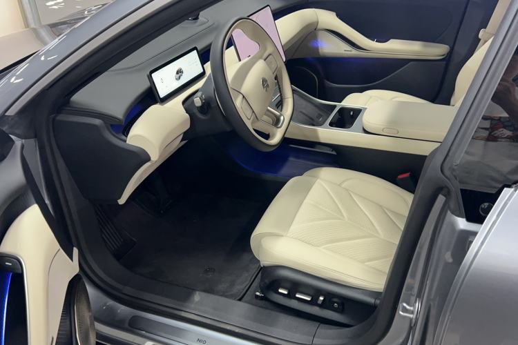 Used Nio ET5T 2025 75 kWh Touring Driver Seat