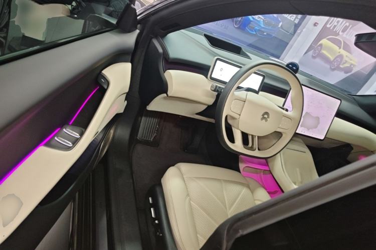 Used Nio ET5T 2025 75 kWh Touring Driver Seat