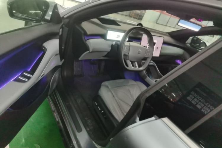 Used Nio ET5T 2025 75 kWh Touring Driver Seat