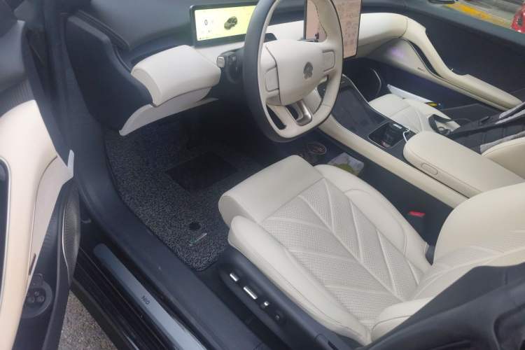 Used Nio ET5T 2025 75 kWh Touring Driver Seat