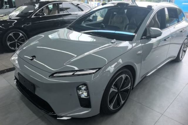 Used Nio ET5T 2025 100kWh Touring