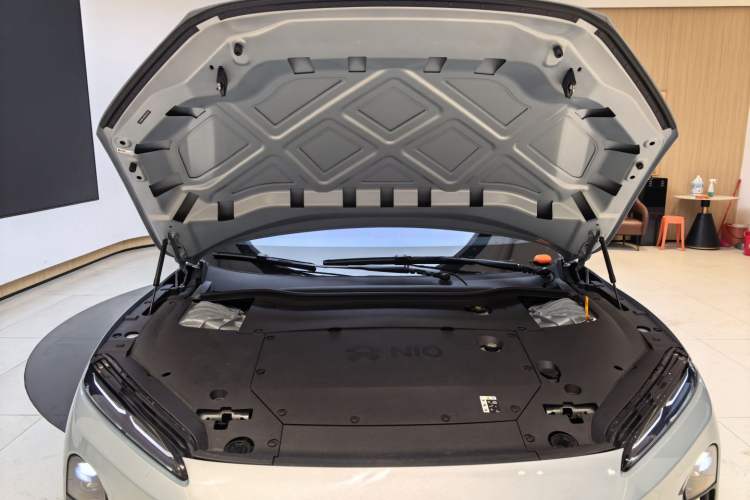Used Nio ET5T 2025 75 kWh Touring Engine Bay
