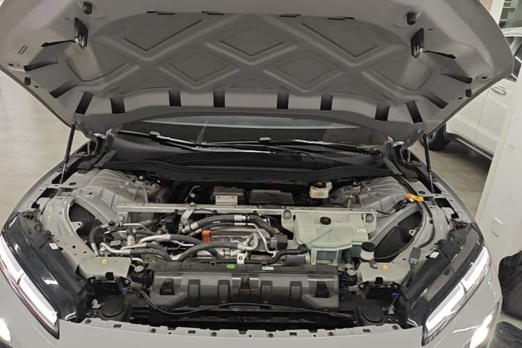 Used Nio ET5T 2025 75 kWh Touring Engine Bay
