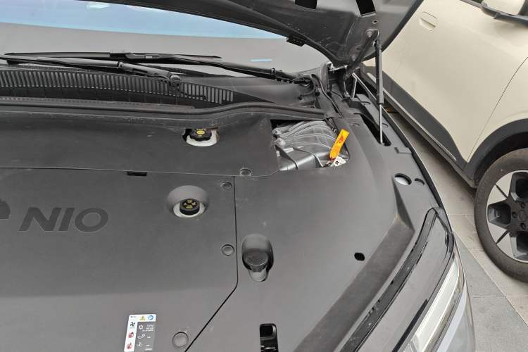 Used Nio ET5T 2025 75 kWh Touring Engine Bay Left