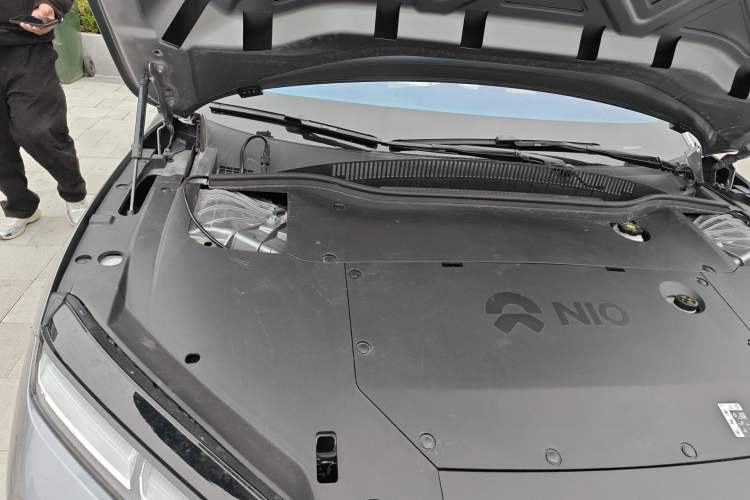 Used Nio ET5T 2025 75 kWh Touring Engine Bay Right