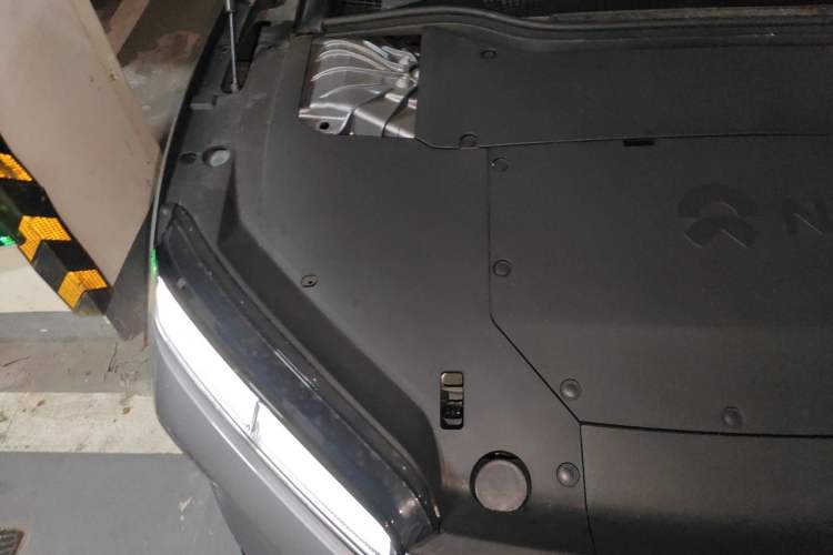 Used Nio ET5T 2025 75 kWh Touring Engine Bay Right