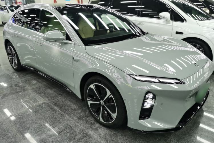 Used Nio ET5T 2025 75 kWh Touring Exterior 1