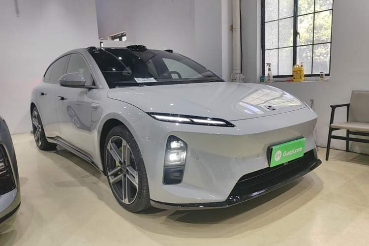 Used Nio ET5T 2025 Model Champion Commemorative Edition, 100kWh Touring Exterior 1