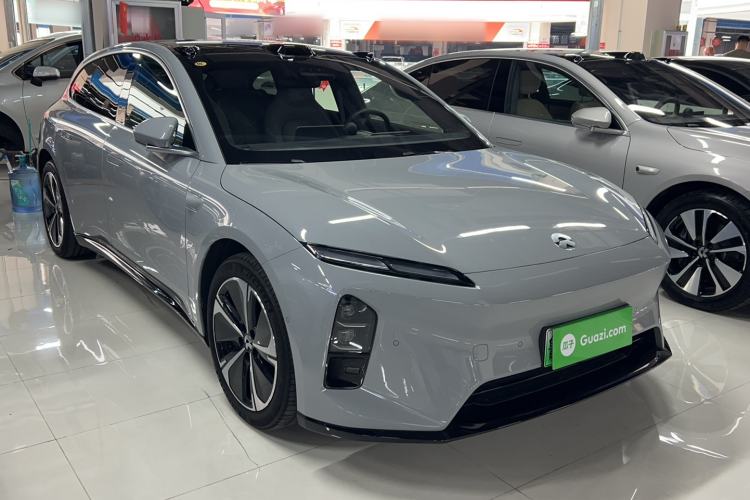 Used Nio ET5T 2025 75 kWh Touring Exterior 1