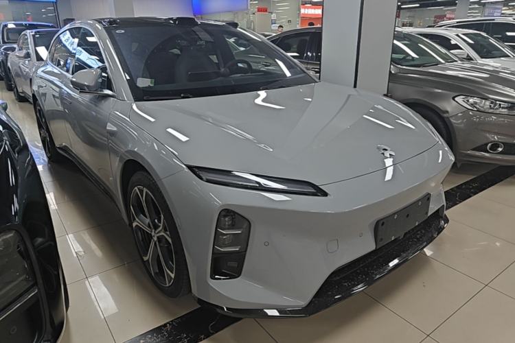 Used Nio ET5T 2025 75 kWh Touring Exterior 1