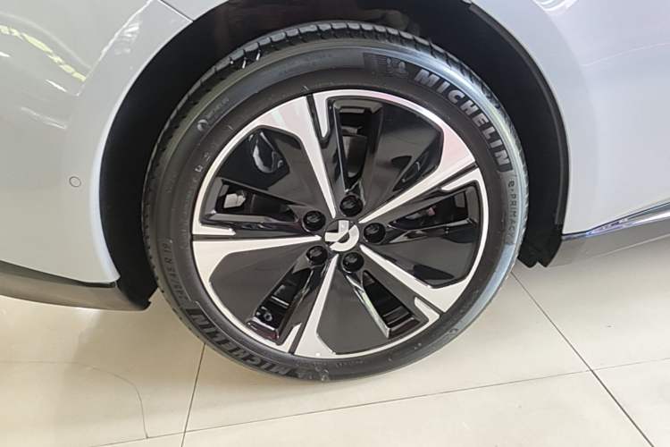 Used Nio ET5T 2025 100kWh Touring Exterior 2