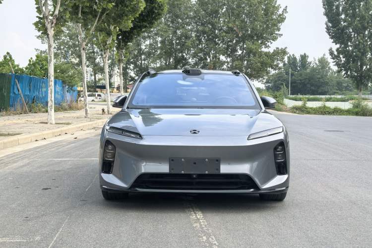 Used Nio ET5T 2025 75 kWh Touring Exterior 2